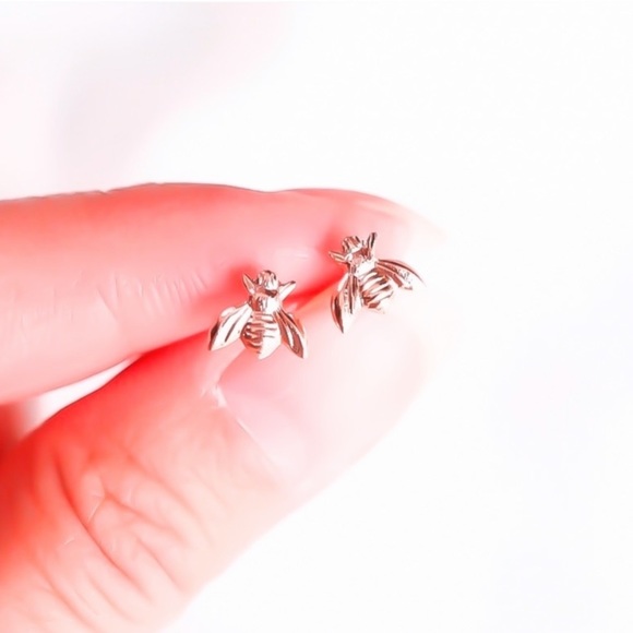 Tiny Honeybee Stud Earrings in 925 Sterling Silver, Gold, or Rose Gold Filled - Picture 9 of 15